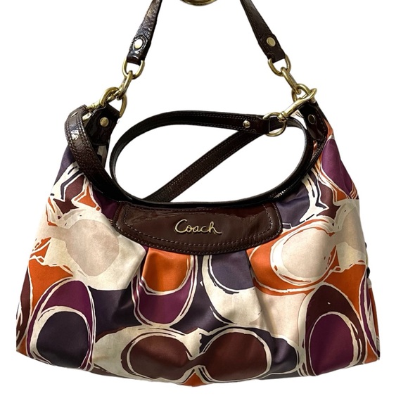 Coach Handbags - ❤️ Coach ‘Ashley’ Scarf Print Hobo Shoulder Bag